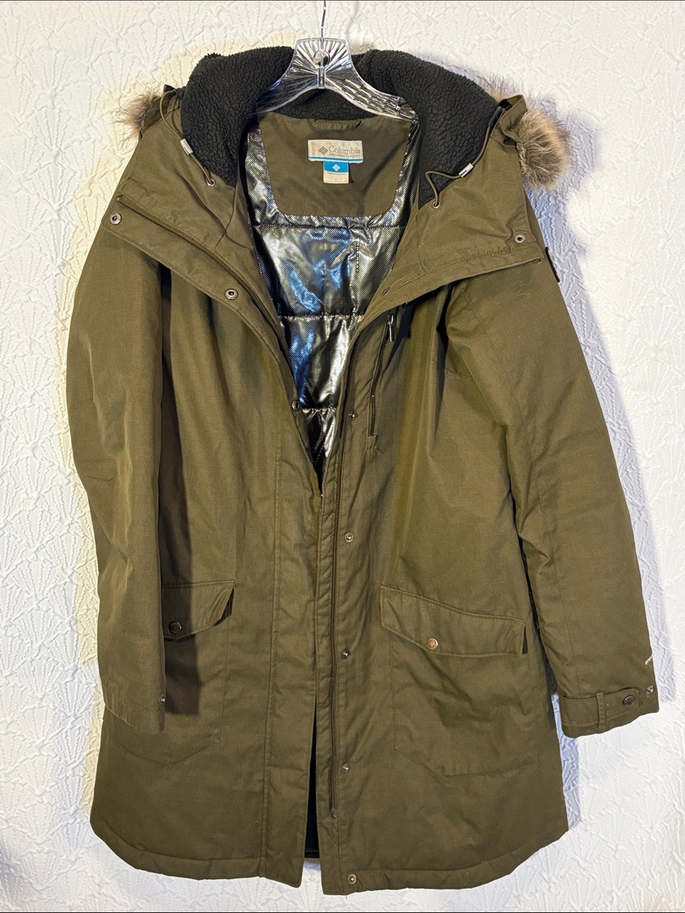 Columbia Suttle Women's Olive Green Hooded Insulated Parka with Faux Fur Trim